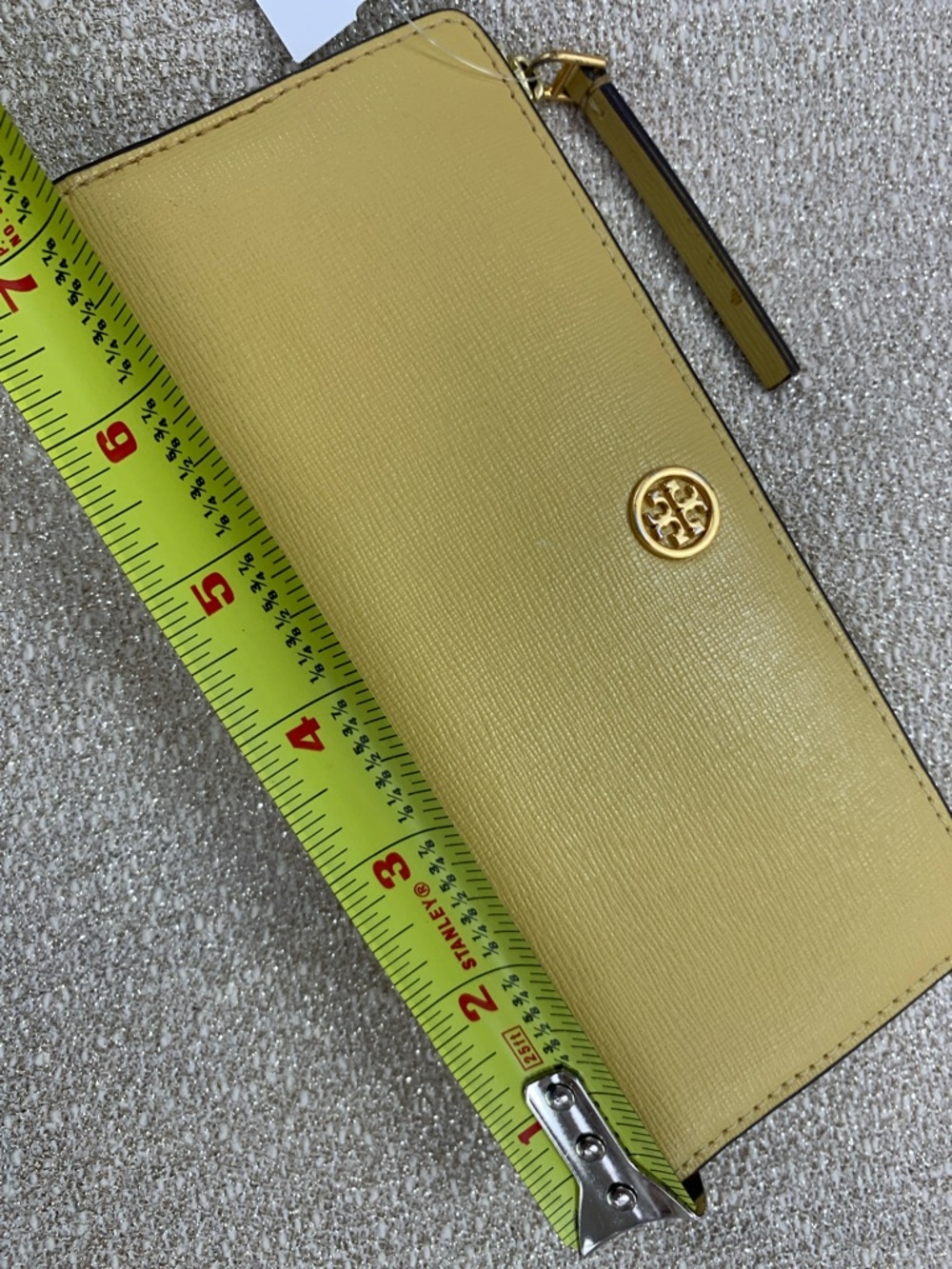Tory Burch Lemon Saffiano Zip-Around Wallet with Gold Logo - Picture 6 of 8